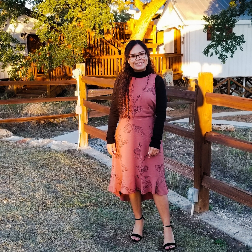 Meet your Posher, Victoria